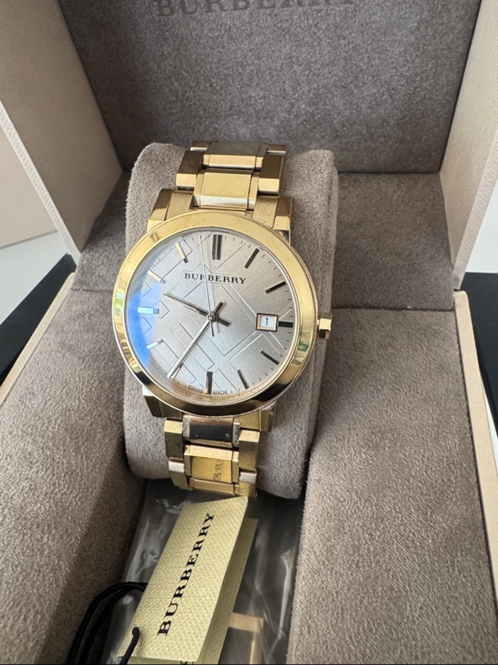 Burberry 'THE CITY' BU9033 Womens Watch - Picture 7 of 14